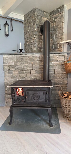 Interior - Spacious house in peaceful countryside - perfect for hiking, fishing and relaxation (Møre og Romsdal)