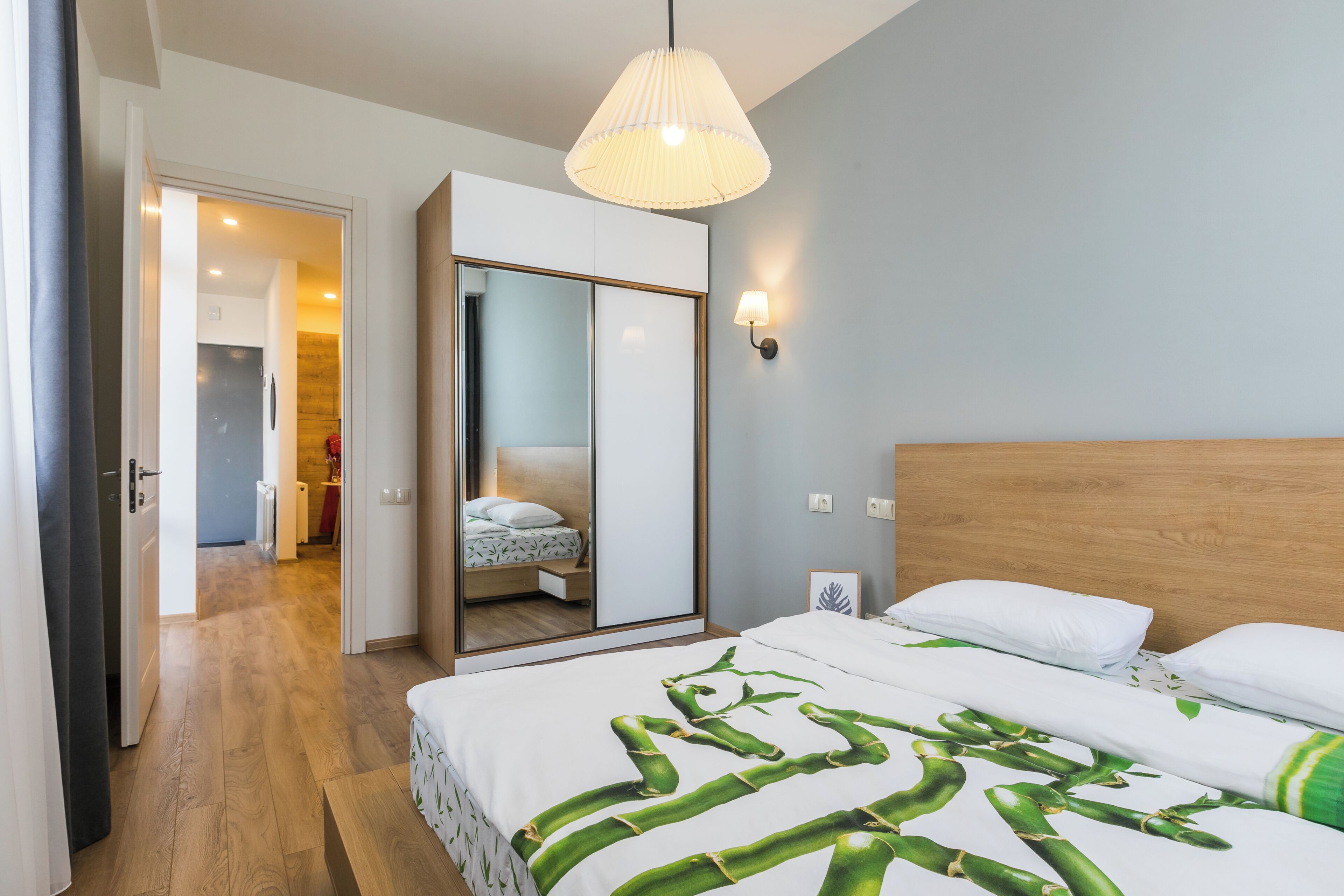 2 chambres, fer et planche à repasser, Wi-Fi gratuit, draps fournis