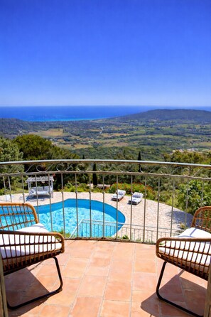 Terrace/patio - Villa Prestige Ramatuelle 180° sea view, Swimming pool & Jacuzzi (Ramatuelle)