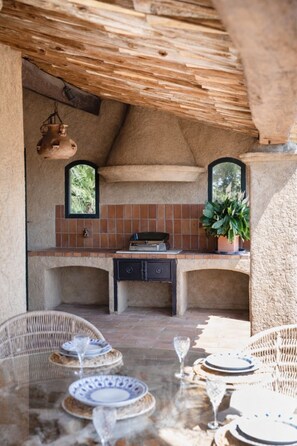 Outdoor dining - Villa Prestige Ramatuelle 180° sea view, Swimming pool & Jacuzzi (Ramatuelle)