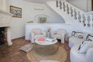 Lobby - Villa Prestige Ramatuelle 180° sea view, Swimming pool & Jacuzzi (Ramatuelle)
