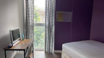 Iron/ironing board, WiFi