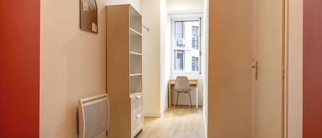 3 habitaciones, wifi gratis y ropa de cama
