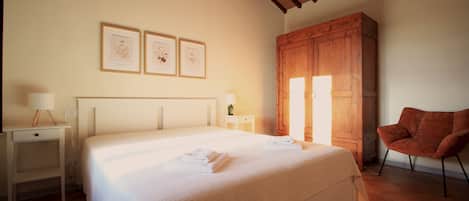 3 chambres, Wi-Fi gratuit, draps fournis
