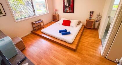 Unique Japanese Ensuite Room futon tatami 3 people