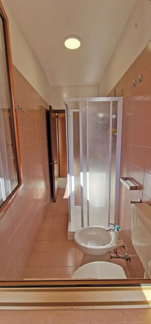 Bathroom - Bright property close to Ponente Beach (Caorle)