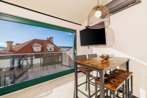 Dining - Vrbo Property (Crikvenica)