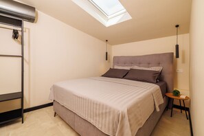 Room - Vrbo Property (Crikvenica)