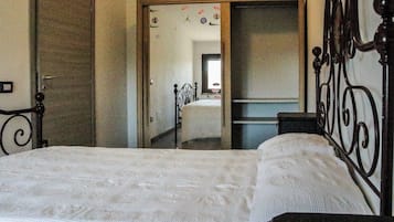 2 多间卧室、WiFi、床单