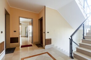 Interior - GuestHost - De Blasi House (Lecce)