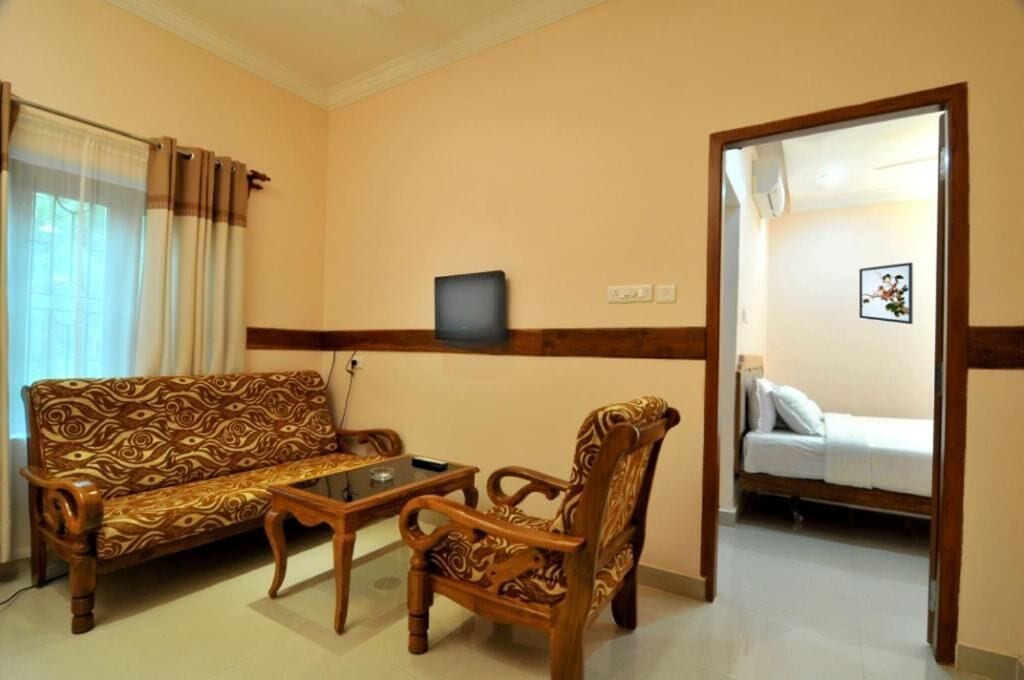 Suite | Living area