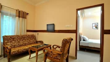 Suite | Living area