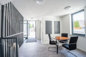 Interior entrance - Aparthotel Neckartal (Remseck am Neckar)