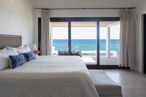 5 habitaciones, tabla de planchar con plancha, internet y ropa de cama 