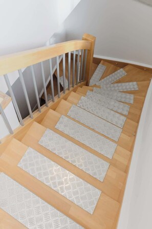 Interior - Stunning 2BR/2BA w/Views & AC (Greater London)