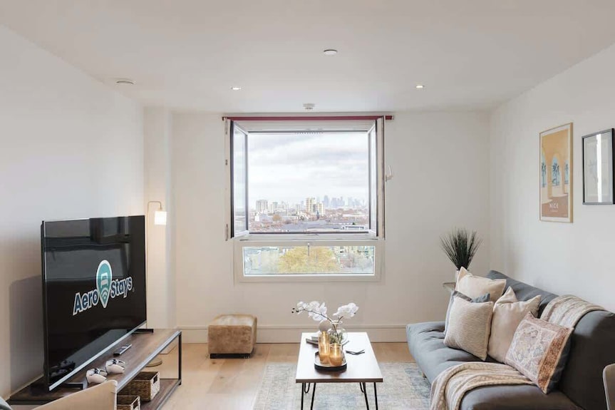 Luxury 1br W/city Views & A/c - Clapham - Beckenham