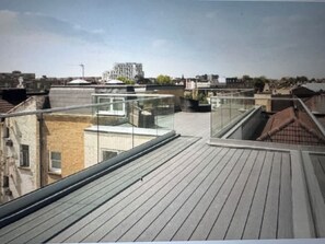 Property grounds - Modern 2BR/2BA w/Balcony & A/C - Clapham (Greater London)