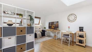 TV, offices