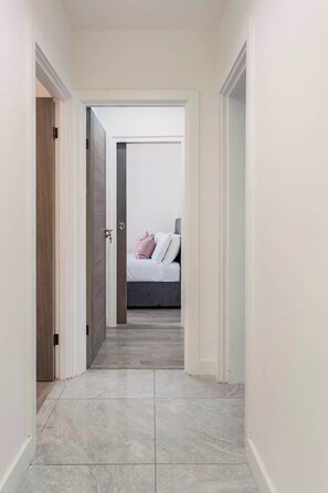 Interior - Amazing 1 bed - St John’s Wood (Greater London)