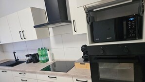 Uklassifisert bilde, 2 av 25, knapp