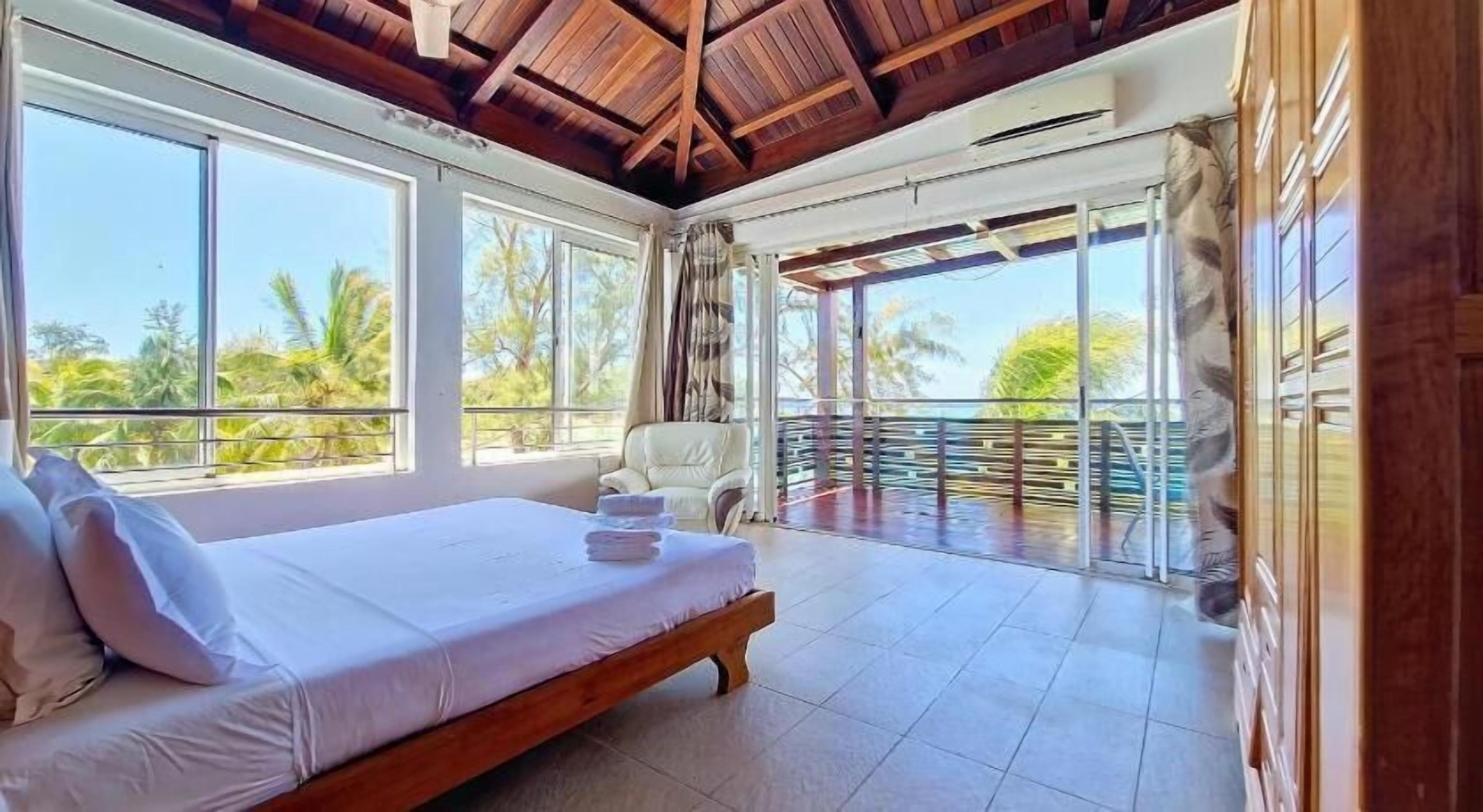 In-room safe, blackout curtains, iron/ironing board, free WiFi