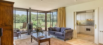 Villa Greta with Mountain Views, Private Pool, and Wi-Fi