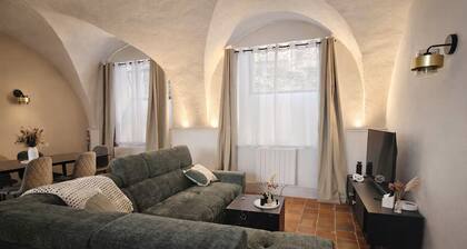 Cœur de ville - appartement voûté, charme et cosy