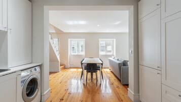 4 bedrooms