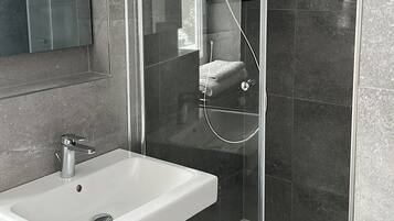 Dusche, Haartrockner