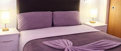 2 chambres, fer et planche Ă repasser, Wi-Fi, draps fournis