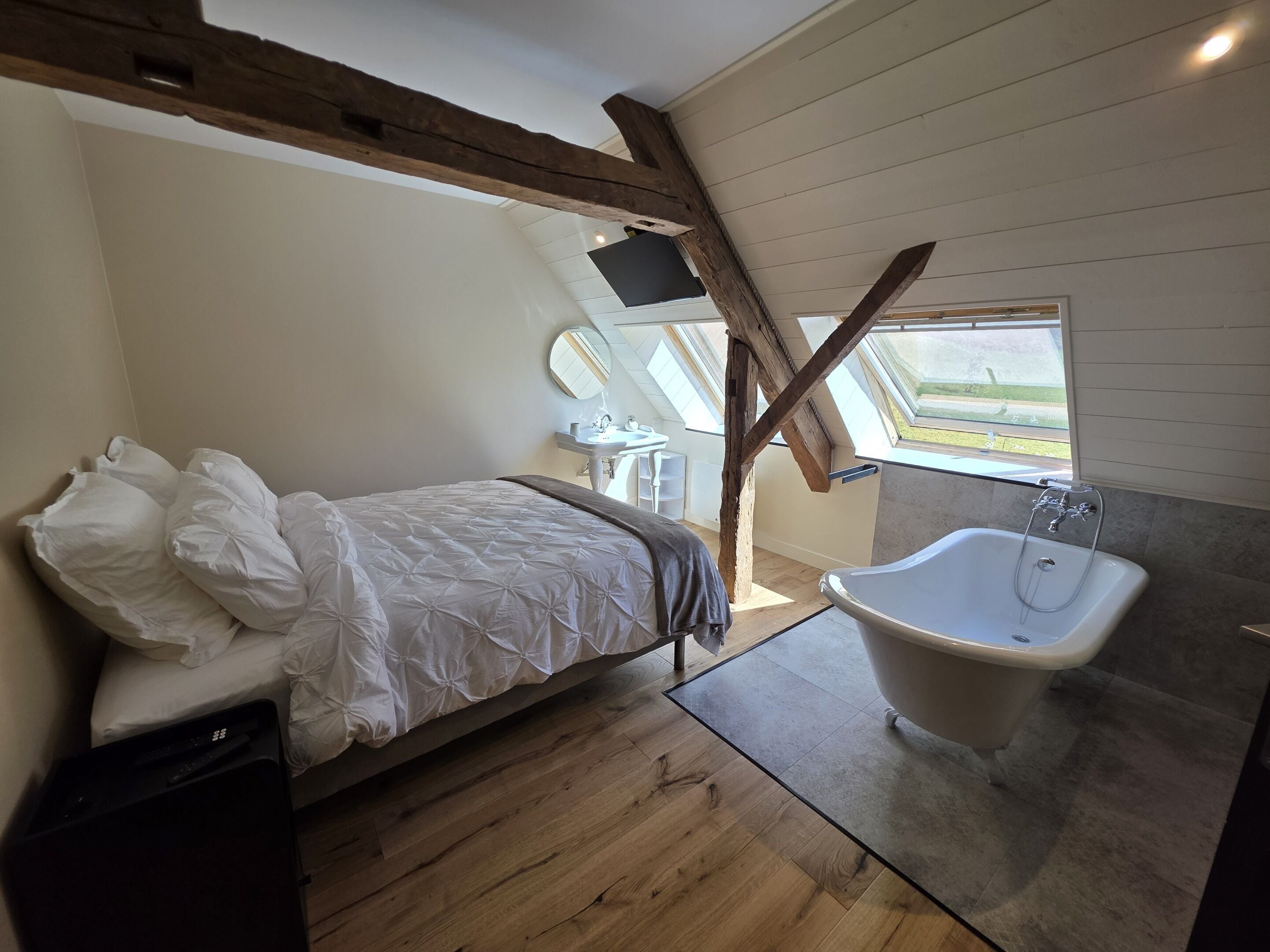 Chambre Double Deluxe, salle de bains attenante