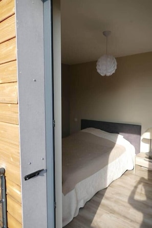 Room - Architect-designed villa, breathtaking view, 17-meter pool (Cobonne)