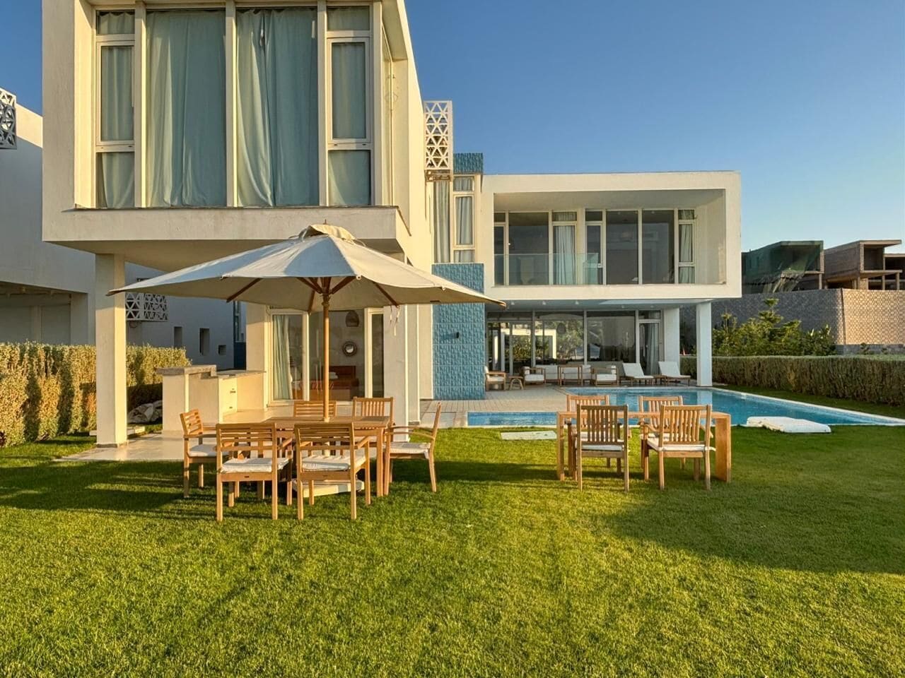 Villa, 5 Schlafzimmer, Meerblick | Speisen im Freien