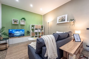 TV - [Comfort Apartment] Sea 10 min • Smart TV • WiFi (Savona)