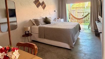 Premium Suite | Egyptian cotton sheets, premium bedding, pillowtop beds