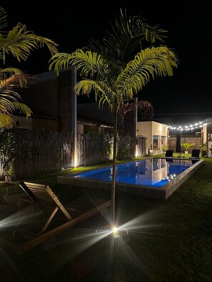 Piscina externa