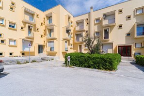 Exterior - Holiday Home 'Casa Elena in Otranto' with Balcony, Wi-Fi and Air Conditioning (Otranto)