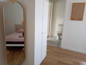 5 habitaciones, wifi y ropa de cama 