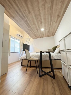 Standard Studio | Interior