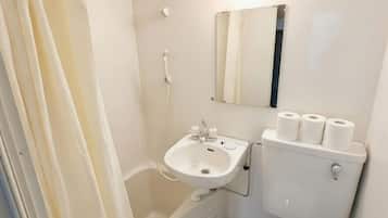 Standard Studio | Bathroom | Hair dryer, towels, soap, shampoo