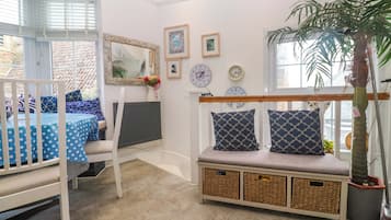 2 quartos, Wi-Fi de cortesia, individualmente decorados
