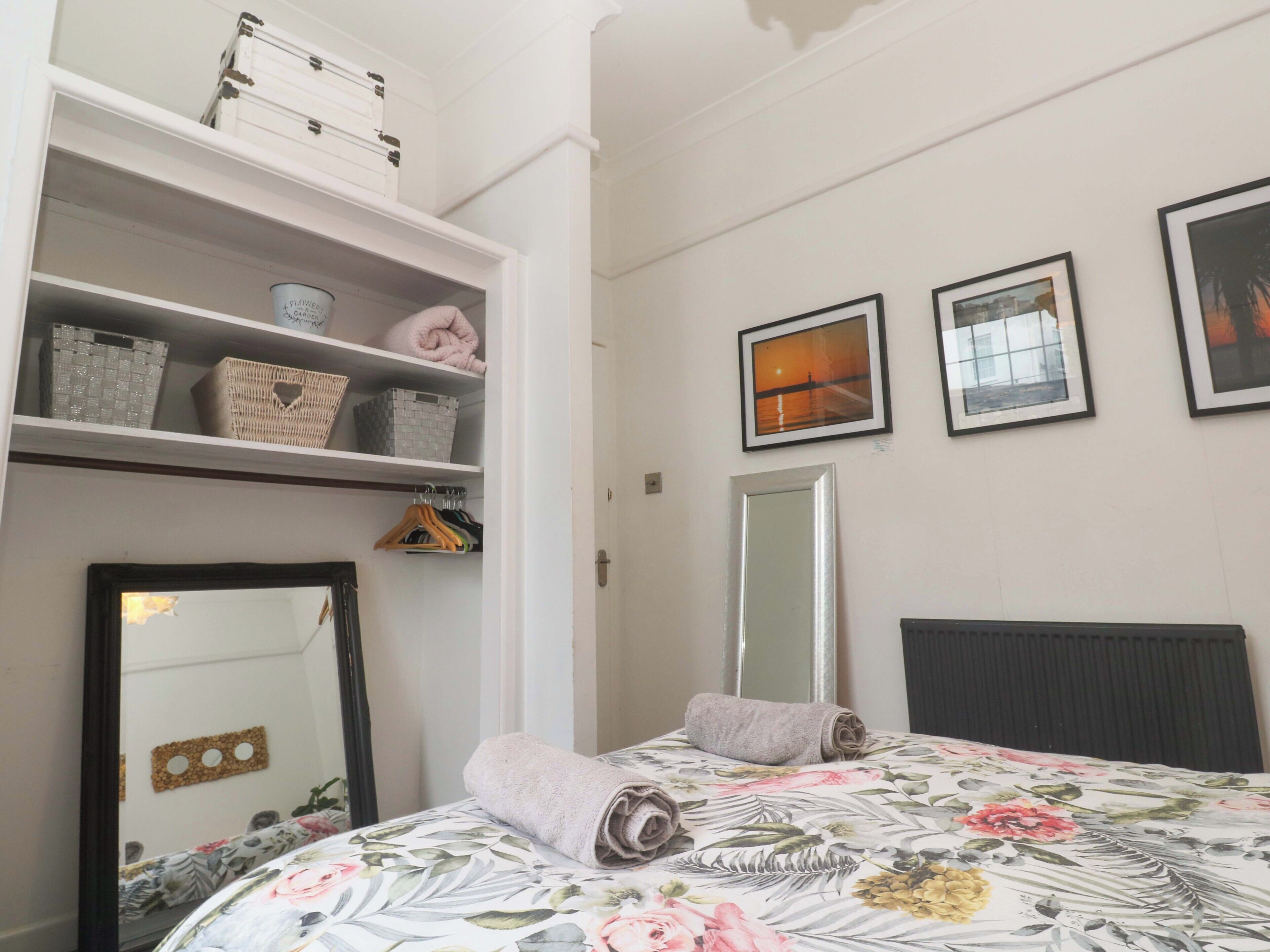 2 bedrooms, free WiFi, individually decorated, individually furnished