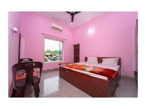 Room - Pujya Manas Kokil Dharamshala Ayodhya (Ayodhya)