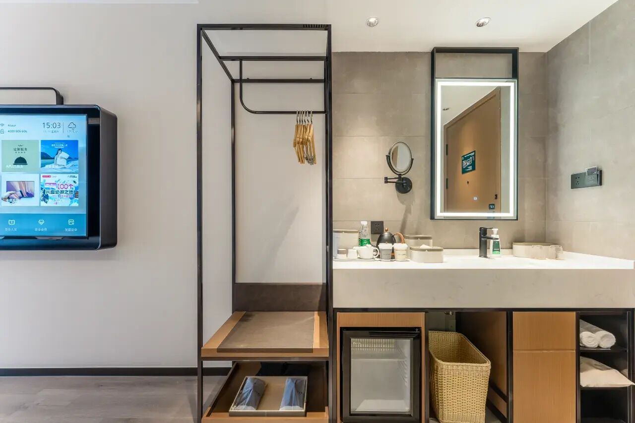 Superior Single Room | Living area | Printers
