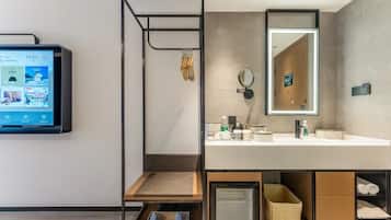 Superior Single Room | Living area | Printers