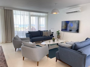 Villa, 5 chambres, vue mer | Coin séjour