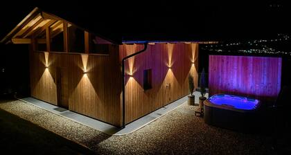 Chalet Bucher mit Whirlpool, Sauna und einen atemberaubenden Ausblick