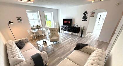 Large Holiday Apartment near Lake Brombach +Netflix +Terrace +Wifi