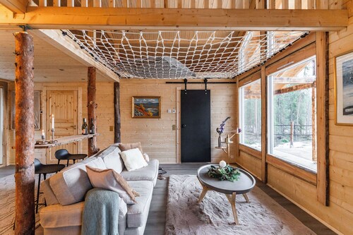 Tupa Lodge by The Guide Father