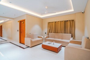 Kawasan tempat duduk lobi